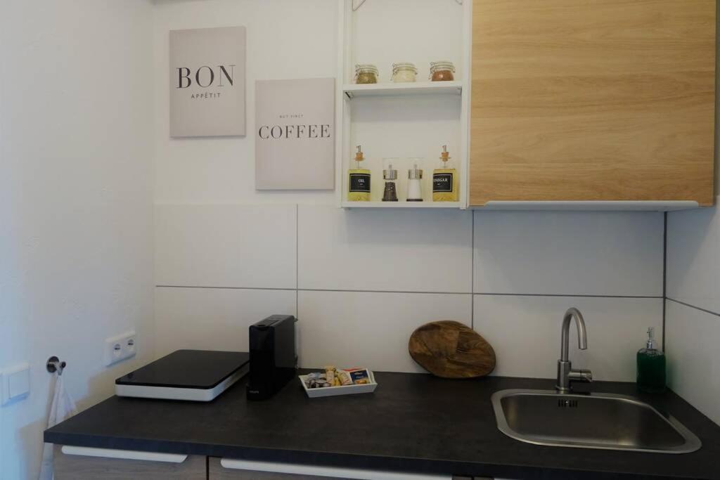 Modernes Apartment Mit Traumhaftem Blick Ins Gruene Bräunlingen エクステリア 写真