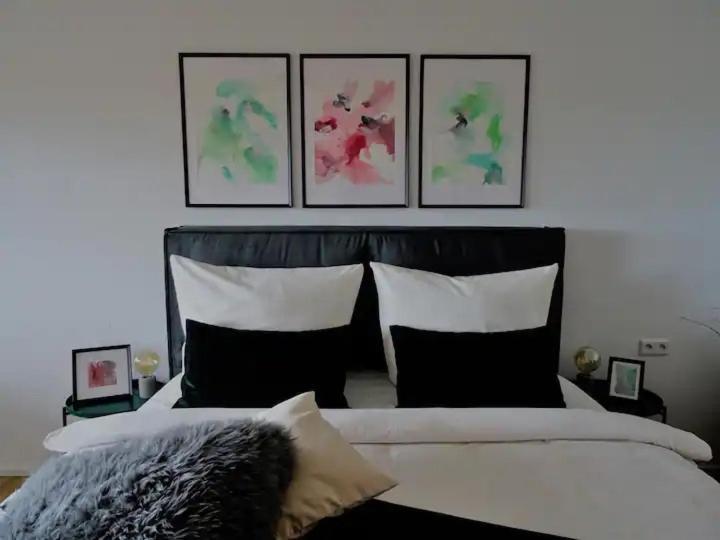 Modernes Apartment Mit Traumhaftem Blick Ins Gruene Bräunlingen エクステリア 写真
